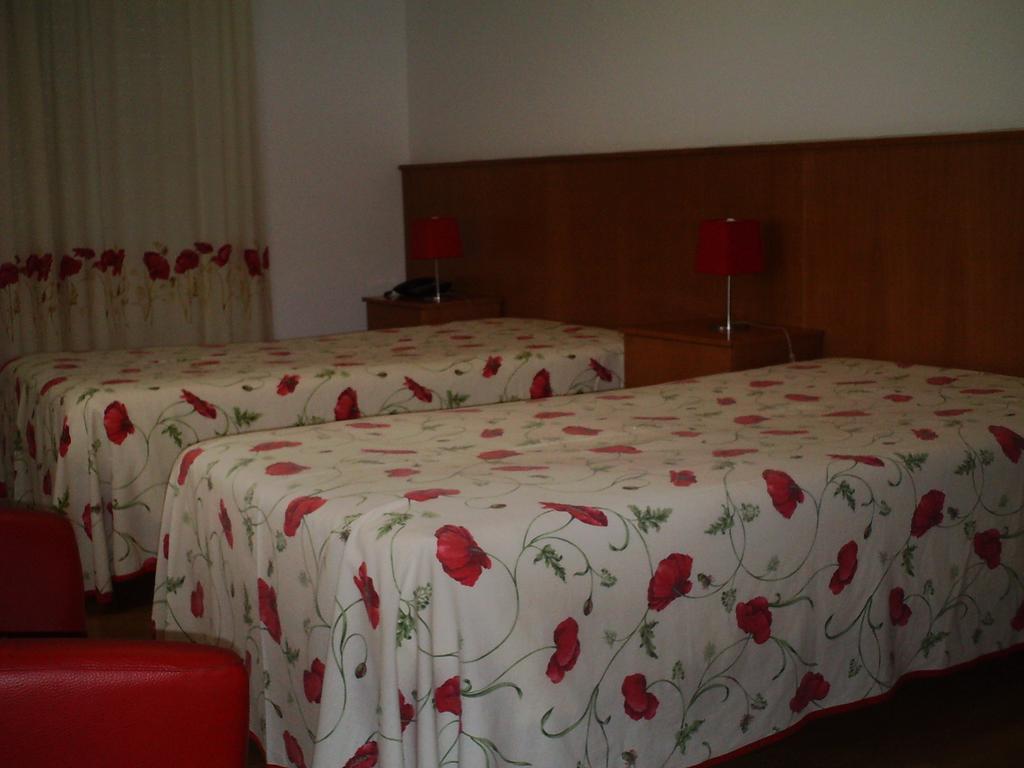 Hotel Serafim Алмодовар Экстерьер фото